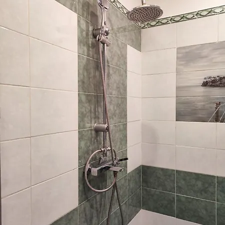 Yotsa 2br شقة